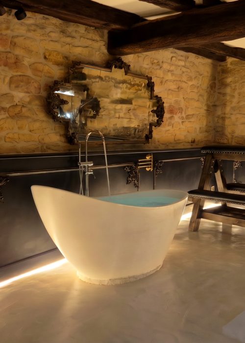 1503 love room sarlat salle de bain baignoire ilot
