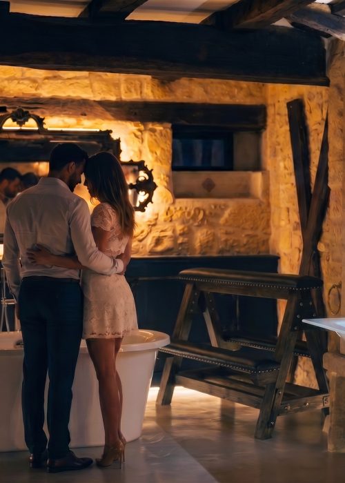 1503 love room sarlat salle de bain couple baignoire